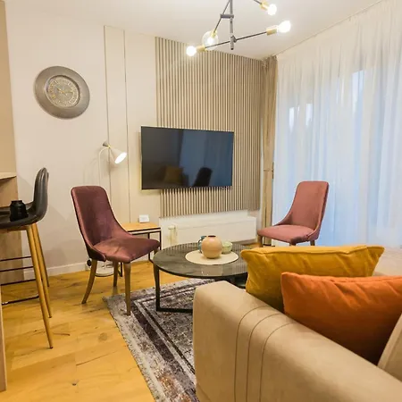 Phoenix Aparthotel